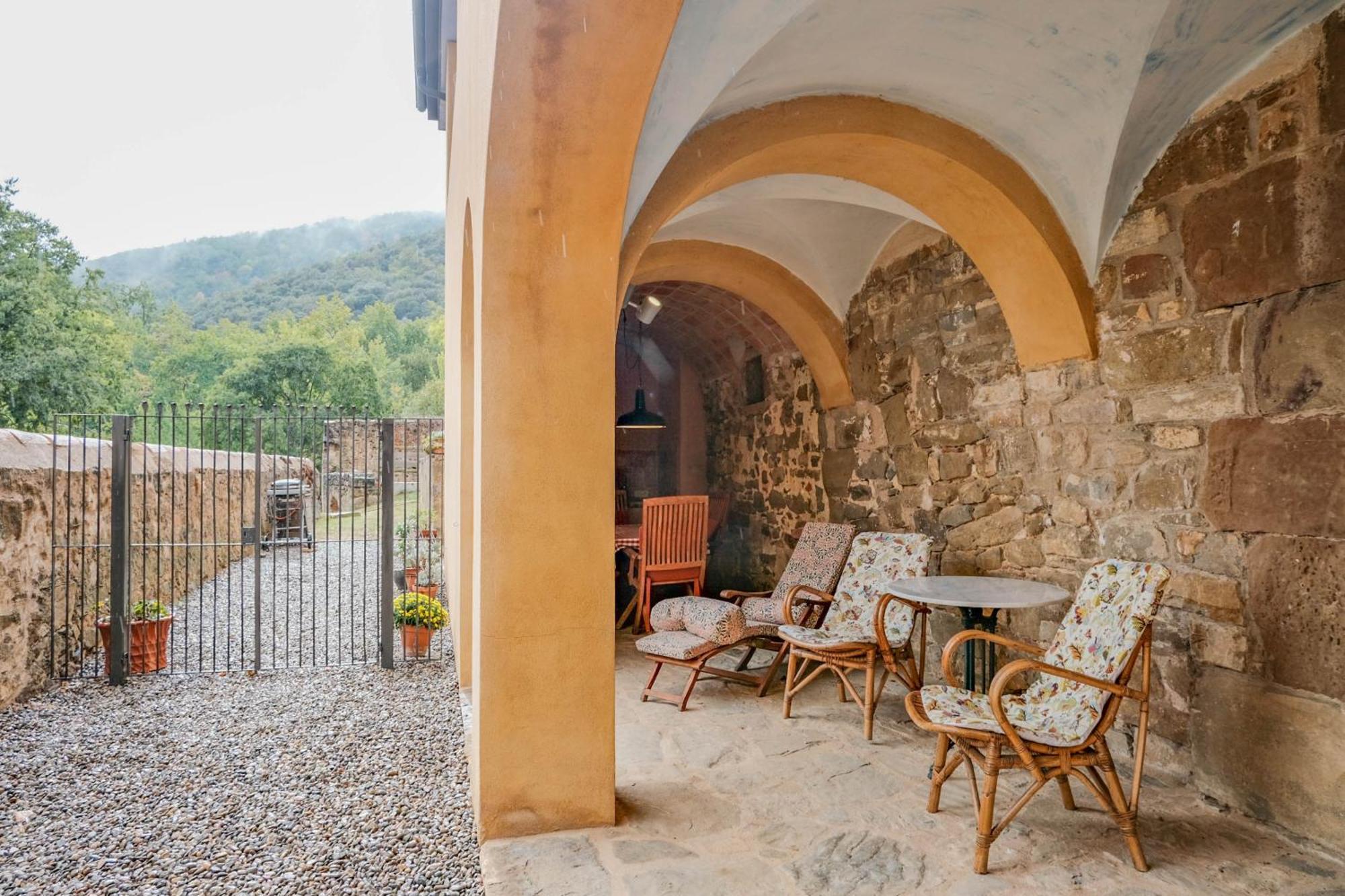Rectoria De Castellar Villa La Vall de Bianya Exterior foto